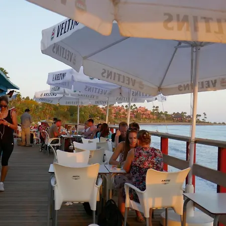 Apartment Salinas. For 4. Terrace/parking/pools/gym/4mins